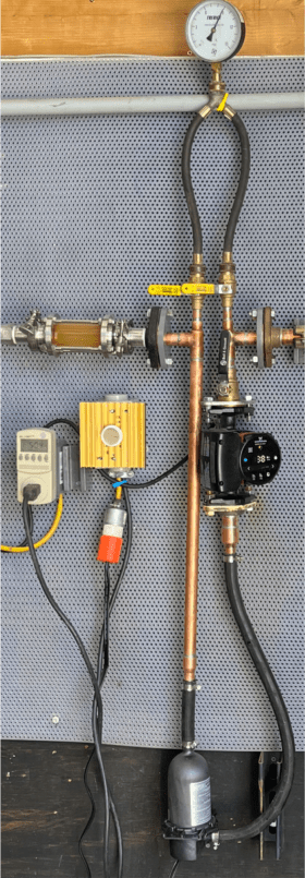 Image of an assembled test apparatus based on the concept shown in figure 3-18